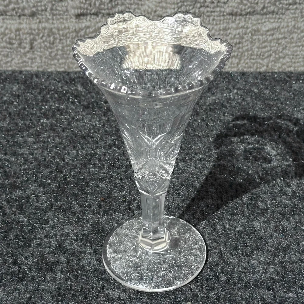 Vintage Clear Pressed Glass Bud Vase Scalloped Rim Star Diamond Pattern 6 Inch